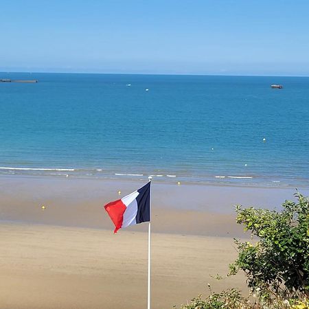 Gite Au Coeur Du Dday Brevands Exterior photo